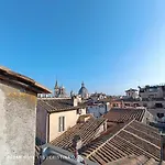 Apartment In A 1400S Building In Via Dei Coronari Piazza Navona