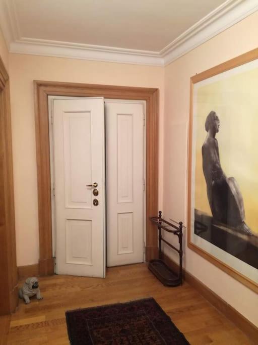 In A 1400s Building In Via Dei Coronari Piazza Navona *